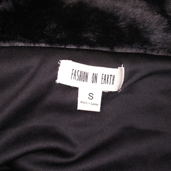 Fashion On Earth Black Chinchilla Style Faux Fur Jacket - Picture 6 of 9